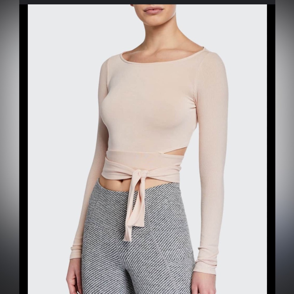 ALO Yoga Long Sleeve Top